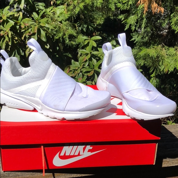 white nike presto extreme